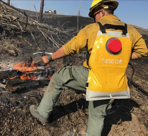 Pulverizador portátil de <span class=keywords><strong>mochila</strong></span> de <span class=keywords><strong>bombero</strong></span> de PVC de 20L, extintor de niebla de agua de bajo precio para Control de quema de incendios forestales - Product Image 2