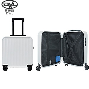 Valise de voyage en aluminium promotionnelle de 18 pouces à prix d'usine Bagages de <span class=keywords><strong>cabine</strong></span> à bord rigide avec cadre en aluminium - Product Image 2