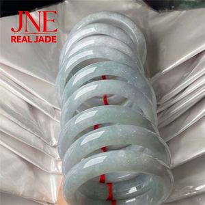 หยกพม่าธรรมชาติ เกรด A สีสดใส ไม่มีรอยแตก สีม่วง แหวนกำไลหยก ขายส่ง - Product Image 2