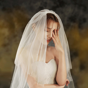 <span class=keywords><strong>2022</strong></span> blanc/ivoire court voile de mariage avec perles mode perle perlée 2 couches Tulle court voile de mariage avec peigne - Product Image 4