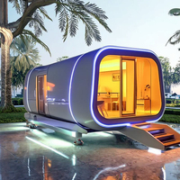Capsule hôtelière intelligente de luxe en gros, maisonnette préfabriquée en acier pour camping, vacances, parc, école, appartement, design graphique