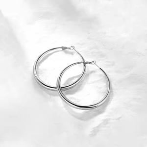 Grandes boucles d'oreilles en acier inoxydable doré pour femmes Grand cercle surdimensionné Déclaration Géométrique Style Vintage <span class=keywords><strong>Cadeau</strong></span> pour elle - Product Image 4