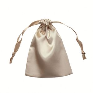 Sac à poussière en satin mat avec cordon de serrage, 15*20cm, avec logo personnalisé, emballage cadeau pour tissu en satin avec finition de marque - Product Image 4