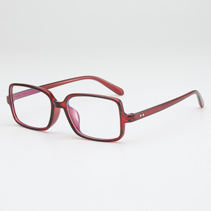 Occhiali da Sole Quadrati Retrò 2026, Stile Europeo e Americano, Moda Semplice con Rivetti, Unisex, Lenti Piatte UV400, Montatura Completa - Product Image 4