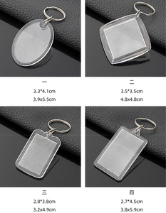 Llavero de acrílico transparente, llavero de plástico transparente con marco para fotos y números - Product Image 5