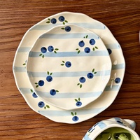 Set Perlengkapan Makan Keramik Porselen Desain Baru Gaya Ins Lukisan Tangan Motif Blueberry, Termasuk Piring dan Mangkuk