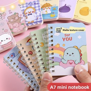 Nhỏ cuộn phim hoạt hình máy tính xách tay A7 dễ thương <span class=keywords><strong>Mini</strong></span> xách tay túi notepad như một món quà cho học sinh tiểu học - Product Image 2