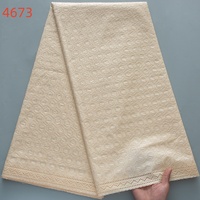 4673 Prix de gros Dentelle africaine en coton brodée Dentelle suisse de haute qualité en voile pour hommes et femmes Robes de fête de mariage