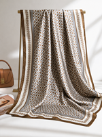 Foulard carré 100% Soie de Mûrier Tissage Uni pour Femme 65x65cm, Soie Pure, pour la Tête, le Cou, les Cheveux, ou comme Accessoire de Sac, Cadeau, Satin Doux