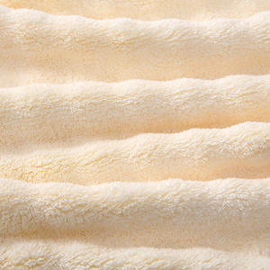 Ensemble de serviettes de bain en microfibre tricotée de luxe en gros, couleur unie, en polaire corail, absorbant, doux, écologique, séchage rapide, anti-enfants - Product Image 3