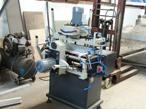 Máy phay Bộ định tuyến sao chép hai đầu cho hồ sơ vinyl/cửa sổ hồ sơ uPVC <span class=keywords><strong>PVC</strong></span> và máy làm cửa - Product Image 5