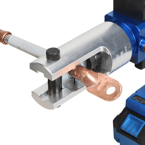 Outil de sertissage hydraulique sans fil CM-300 (16-300 mm) - Pince à sertir les cosses de câble sans fil CM-300 alimentée par batterie - Product Image 5