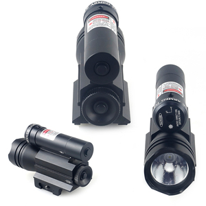 Mirino Laser Tattico a Infrarossi con Luce, Grado di Protezione IP66, Alimentato a Batteria, Laser Rosso Regolabile Sinistro/Destro per Puntamento in Giardino e All'aperto - Product Image 1