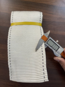 Sangle de levage industrielle en polyester de 12,5 cm, blanche, facteur de sécurité 6:1, haute résistance, haute ténacité - Product Image 6