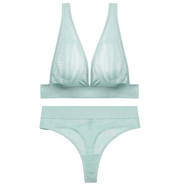 Luxury Cotton Bralette & Panty Set OEM Bulk Supplier Wireless Lace Bra for Women Big Size Intimates Pure Comfort