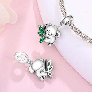 Pendentif koala en cuivre blanc exquis avec zirconium vert, accessoire original haut de gamme pour bracelet et collier DIY pour femme - Product Image 2