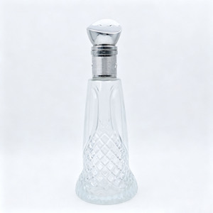 ขวดแก้วใส <span class=keywords><strong>VSOP</strong></span> ขนาด 700 มล. ปรับแต่งได้ พร้อมจุกไม้ก๊อก ตัวเลือกการสลักลายหรือติดสติ๊กเกอร์ ขวดเหล้าหรูหราสำหรับวิสกี้และบรั่นดี - Product Image 3