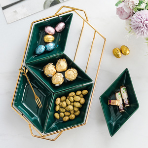 Stile europeo creativo <span class=keywords><strong>ferro</strong></span> vassoio <span class=keywords><strong>in</strong></span> ceramica diamante piatto di frutta e Modulare piattino Snack per frutta secca torta di noci Snack - Product Image 3