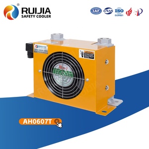 Scambiatore di Calore Compatto AH0607T, Micro Scambiatore di Calore Raffreddato ad Aria, Raffreddatore Olio in Alluminio per Pompa Vuoto DC 12V/24V - Product Image 2