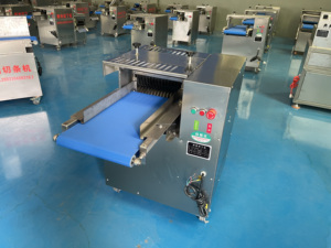 自動キューブストリップスライサー新鮮な肉とケバブ必須ファーム産業ソーセージ製品製造機用