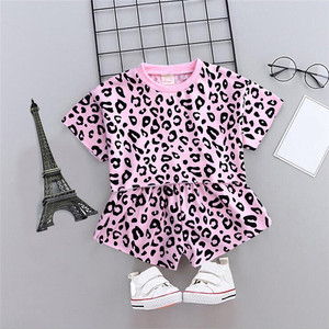 Venta al por Mayor en Línea, Ropa de Verano para Bebés, Conjunto de Camiseta y Pantalones Cortos con Estampado de Leopardo para Niñas - Product Image 3
