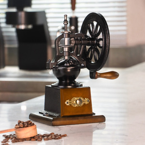 เครื่องบดกาแฟแบบมือหมุน L-Beans รุ่น Retro ปรับระดับได้ สำหรับใช้ในบ้าน - Product Image 1