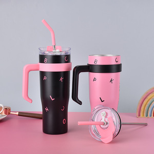 IStapromo Gifts Gobelet isotherme en acier inoxydable avec poignée 3D, sérigraphié, avec paille, grande capacité 40oz, pour boissons glacées - Product Image 2
