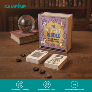 Caja Magnética Personalizada con Acabado Brillante, Cartón de 300 g/m², Certificación UKCA y BSCI, Cartas de Juego de Adivinanzas Mágicas - Product Image 1