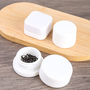 Barattolo Classico in Vetro Bianco per Conservazione, Bottiglia Ermetica per Erbe con Protezione UV e Coperchio a Prova di Bambino - Product Image 3