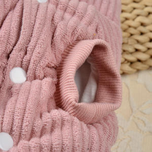 เสื้อผ้าสุนัข เสื้อโค้ทฤดูหนาวผ้าลูกฟูกแบบไม่มีแขนสำหรับสุนัขและแมวตัวเล็ก พร้อมห่วงรูปตัว D ชุดฤดูใบไม้ร่วงและฤดูหนาว เสื้อโค้ทสุนัข เสื้อผ้าสัตว์เลี้ยง - Product Image 6