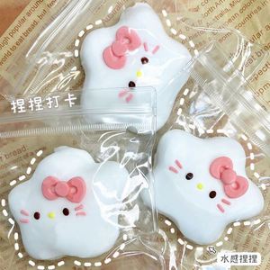 ของเล่นบีบซิลิโคนรูปดาวหน้าแมวน่ารัก บรรเทาความเครียด - Product Image 3