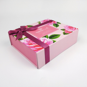 Custom Rigid Magnetic Paperboard <b>Packaging</b> Boxes with Magnetic Closure Recyclable Sponge Lining Custom Shapes for Gift & Apparel - Product Image 4