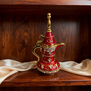 Großhandel Kaschgar Ethnischer Stil Metall Mini-Weinkrug Ornament Xinjiang Handwerkskunst Dekoration für Zuhause Souvenir Geschenk - Product Image 4