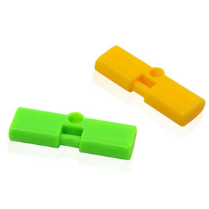 Gros plan classique magique croix serrure tour de magie Puzzle éducatif jouet centrifuge en plastique pour les enfants - Product Image 3