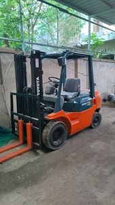 รถฟอร์คลิฟต์โตโยต้ามือสอง2.5ton Fd25โตโยต้ารถฟอร์คลัทช์ FD30 FD40 FD20 FD25 - Product Image 2