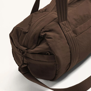 <span class=keywords><strong>Sac</strong></span> <span class=keywords><strong>de</strong></span> voyage matelassé et rembourré pour femme, style <span class=keywords><strong>bowling</strong></span>, tendance, souple, avec bandoulière réglable, idéal pour la gym et l'usage quotidien - Product Image 3