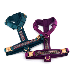 Dapat disesuaikan rompi anjing <span class=keywords><strong>Neoprene</strong></span> gaya Bohemian dapat disesuaikan rompi anjing berbentuk Y tanpa tarikan perlengkapan hewan peliharaan Fashion grosir - Product Image 1