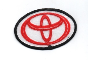 Parche de mezclilla bordado en 3D de gran venta con diseño de coche único, estilo termoadhesivo con borde Merrow - Product Image 4