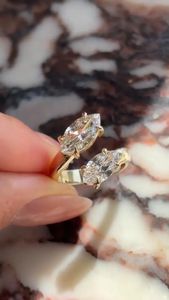 Anillo de Diamante Cultivado en Laboratorio de 3CT con Corte Marquesa: Banda de Oro de 14K, Inspirado en la Naturaleza - Product Image 4