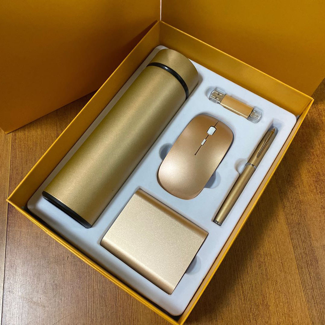 ชุดของขวัญ 5 in 1