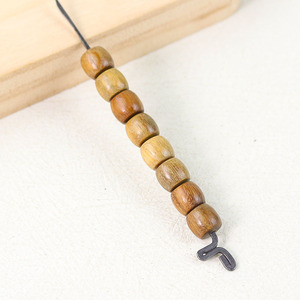 Cuentas de madera de sándalo en forma de barril de 6x7mm con grano de madera redondo para la fabricación de joyas - Product Image 3