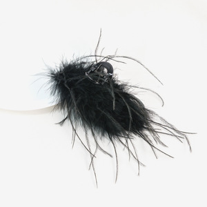 Nouvelle Arrivée Pinces à Cheveux Artisanales en Plumes d'Autruche Synthétiques 11cm pour Coiffures Tendance au Niveau de la Nuque - Vente en Gros Luxe pour Cheveux - Product Image 5