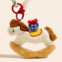 Porte-clés poney en peluche fait main avec logo personnalisé, décor fraise bleue, esthétique cheval à bascule, pendentif de sac, impression numérique, doux et durable