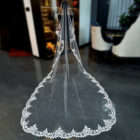 Voiles de mariée Feishiluo en gros, à une couche, en dentelle ivoire avec accessoire en dentelle appliquée, 100% polyester, 3*1,5M