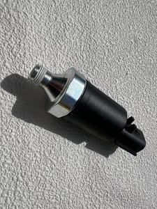 Nouveau Jeep 1998 pour Dodge moteur capteur de pression d'huile expéditeur interrupteur 4Pin 56031005AB 05003675AA pour camionnette métal 1 an - Product Image 2