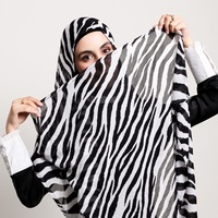 2025 zèbre imprimé modal rayonne écharpe Hijab doux respirant mince à larges bords Turban Long châle pour les femmes musulmanes