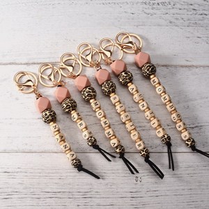 Nuevo Llavero de Silicona con Cuentas 2022, Llavero Personalizado con la Palabra <span class=keywords><strong>MAMA</strong></span>, Colgante para Bolso, Regalo para el Día de San Valentín y el Día de la Madre - Product Image 5