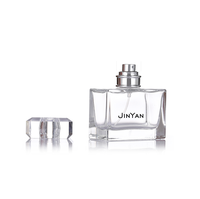 Bouteille de parfum de fabrication vide en verre de forme carrée de haute qualité personnaliser le logo avec le pulvérisateur de brouillard d'atomiseur