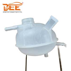 Réservoir d'expansion <span class=keywords><strong>de</strong></span> <span class=keywords><strong>liquide</strong></span> <span class=keywords><strong>de</strong></span> <span class=keywords><strong>refroidissement</strong></span> d'origine 1304603 93217461 90410057 pour <span class=keywords><strong>OPEL</strong></span> <span class=keywords><strong>CORSA</strong></span> B - Product Image 6