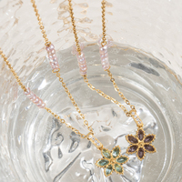 Collier Vintage avec Pendentif Fleur à 6 Pétales en Zirconia Marquise et Perle de Riz Rose, Chaîne Câble, Accessoire Quotidien Romantique